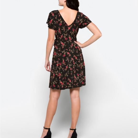 Kaileigh faux wrap dress - Picture 2 of 7